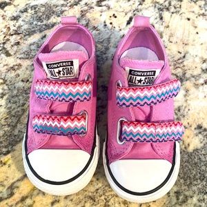 Converse Pink Sneakers